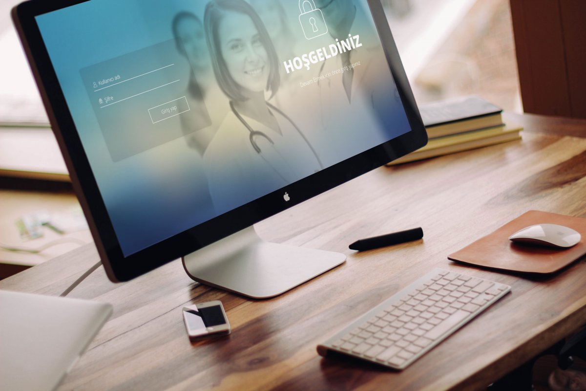 Kuartek proje tasarım ameliyat simülasyonu arayüzü | Vedat ŞEKER